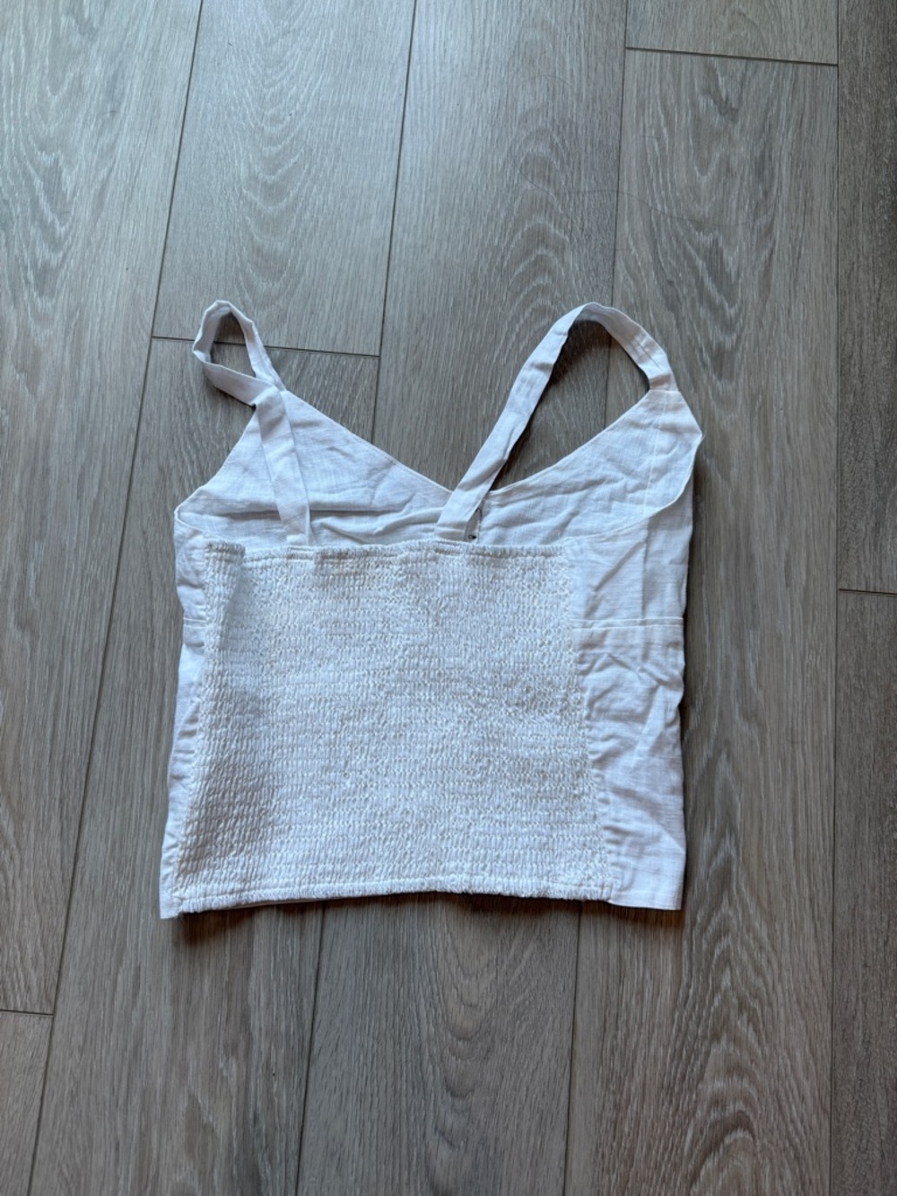 Women's Large Love Notes White Cotton Button-Front Smocked Crop Tank Top - Picture 4 of 9